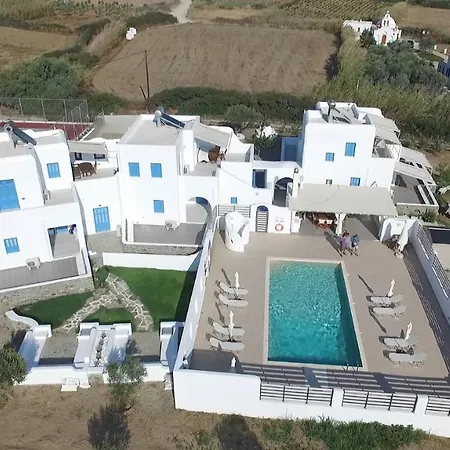 Petroto Abodes דירה