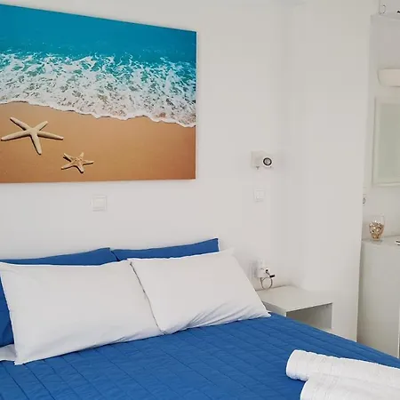 Petroto Abodes * Agia Anna (Naxos)